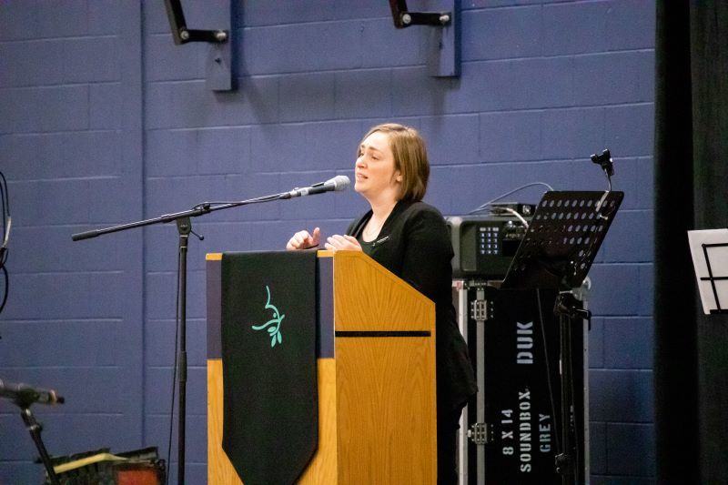 Leah Reesor-Keller at podium