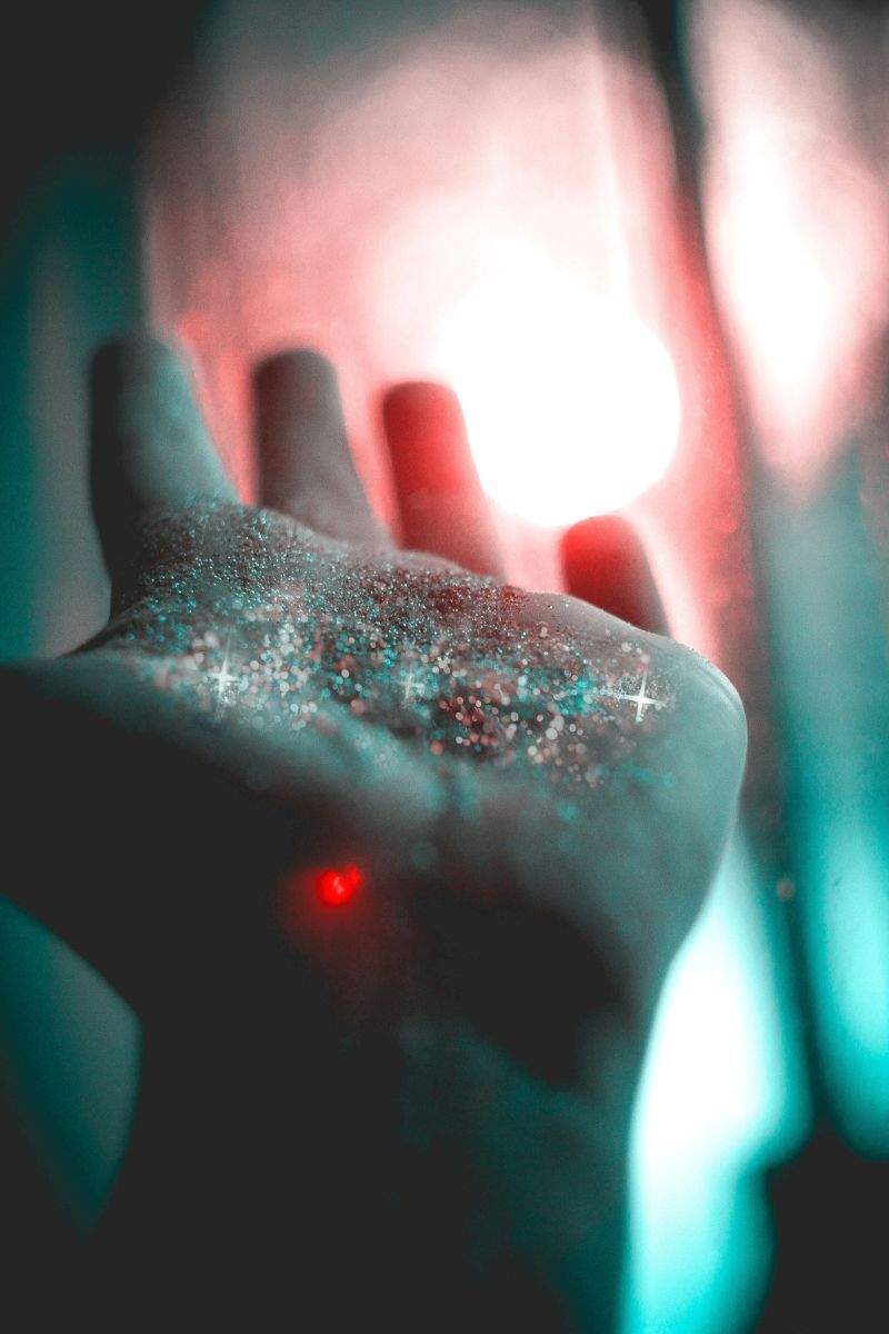 glitter on hand